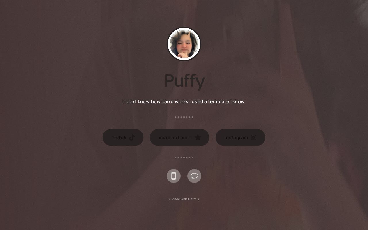 Carrd profile picture for @poofy